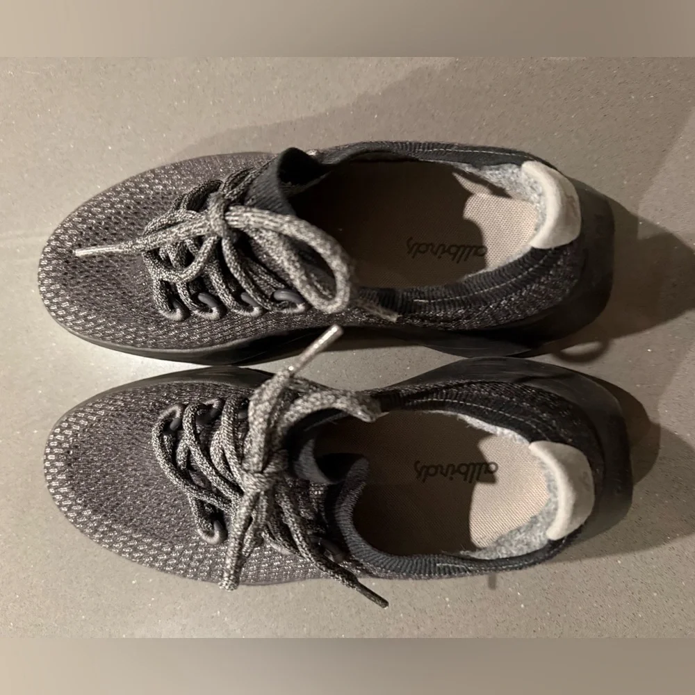 ALLBIRDS Women's Tree Dasher Shoe Sneaker in Black Obsidian Size 8 Like New